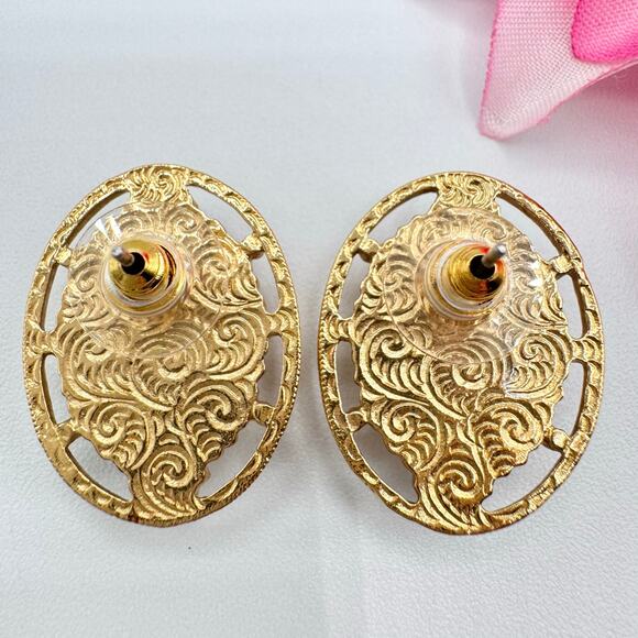 Vintage 1928 Faux Pearl Cabochon Earrings Romantic Ornate Bridgerton Revival - Picture 9 of 9